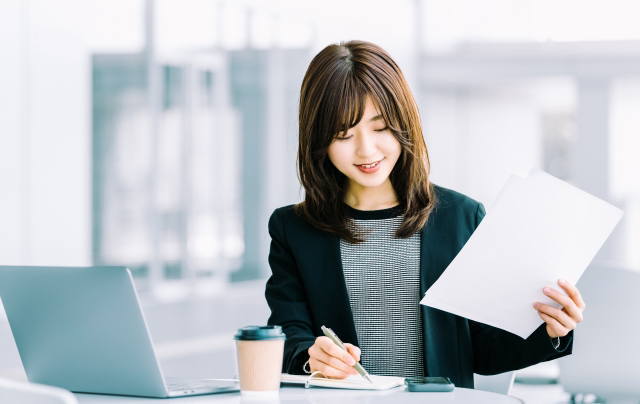 法人や個人事業主の許可申請・開業手続きをサポートする行政書士
