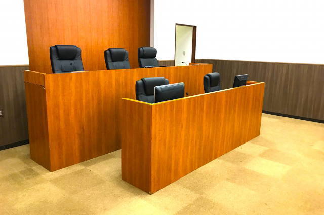 裁判離婚と家庭裁判所の手続きのイメージ