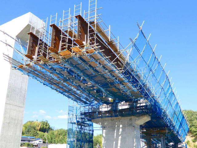 橋梁の建設工事イメージ