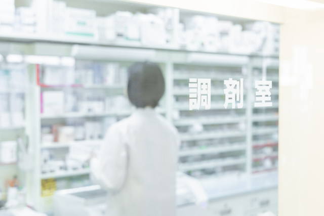 薬局の調剤室